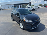 Used 2022 Chevrolet Trax LT w/ LT Convenience Package image 3