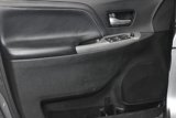 Used 2015 Toyota Sienna SE image 4