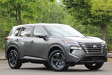 Used 2024 Nissan Rogue SV image 2