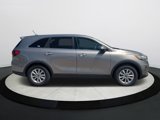 Used 2019 Kia Sorento LX image 3