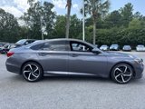 Used 2018 Honda Accord Sport image 2