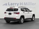 Used 2020 Jeep Compass Latitude image 3