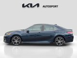 Used 2020 Toyota Camry SE image 2