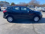 Used 2019 Nissan Rogue Sport S image 3