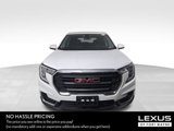 Used 2024 GMC Terrain SLE image 3