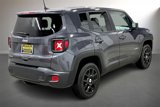 Used 2023 Jeep Renegade Latitude image 5