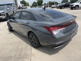 Used 2023 Hyundai Elantra SEL image 4