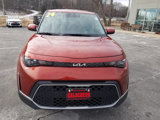 Used 2024 Kia Soul LX image 2