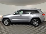 Used 2018 Jeep Grand Cherokee Laredo image 4