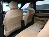 Used 2017 Ford Explorer XLT image 2