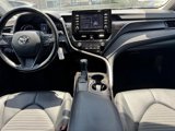 Used 2021 Toyota Camry SE w/ Carpet Mat Package (TMS) image 5