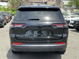 Used 2022 Jeep Grand Cherokee L Laredo image 4