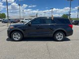 Certified 2022 Ford Explorer XLT image 2