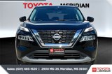 Used 2023 Nissan Rogue SV image 3