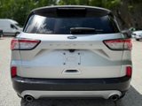 Used 2022 Ford Escape SEL w/ Technology Package image 4