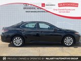 Used 2022 Toyota Camry LE image 3