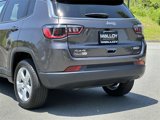 Used 2022 Jeep Compass Latitude image 4