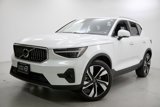 Certified 2024 Volvo XC40 B5 Plus w/ Climate Package image 2