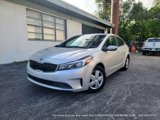 Used 2017 Kia Forte LX image 3