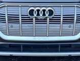 Used 2019 Audi e-tron Prestige w/ Prestige Package image 3