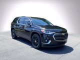 Used 2021 Chevrolet Traverse LT image 2