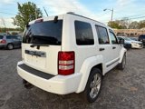 Used 2012 Jeep Liberty Limited Jet w/ Comfort/Convenience Group image 6