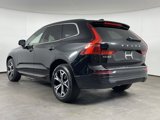 Used 2022 Volvo XC60 B5 Momentum w/ Climate Package image 3