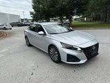 Used 2023 Nissan Altima 2.5 SV image 5