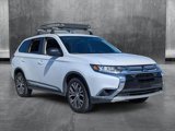 Used 2017 Mitsubishi Outlander ES image 3