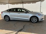 Used 2017 Ford Fusion SE image 3