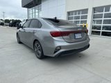 Used 2022 Kia Forte LXS image 5