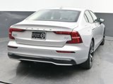 Certified 2025 Volvo S60 B5 Core image 6