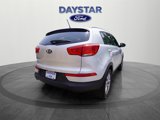 Used 2016 Kia Sportage LX w/ LX Popular Package image 4