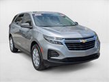Used 2023 Chevrolet Equinox LS image 3