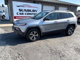 Used 2015 Jeep Cherokee Trailhawk w/ Comfort/Convenience Group image 2