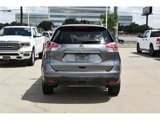 Used 2016 Nissan Rogue SV image 5