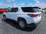 Used 2023 Chevrolet Traverse LS image 3