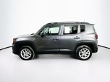Used 2021 Jeep Renegade Latitude w/ Luxury Group I image 4