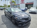 Used 2022 Toyota Camry SE image 5