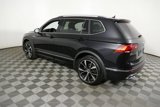 Used 2023 Volkswagen Tiguan SEL R-Line image 5