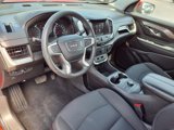 Used 2022 GMC Terrain SLE w/ Driver Convenience Package image 3