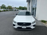 Used 2024 Volvo S60 B5 Core image 3