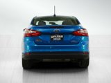 Used 2013 Ford Focus SE w/ SE Winter Pkg image 4
