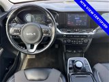 Used 2022 Kia Niro EX w/ Cold Weather Package image 5