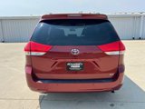 Used 2012 Toyota Sienna XLE image 4
