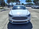 Used 2017 Ford Fusion SE image 2