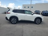 Used 2021 Nissan Rogue SV image 4