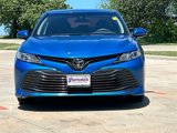 Used 2019 Toyota Camry L image 2