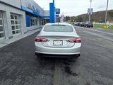 Used 2022 Chevrolet Malibu LT image 5