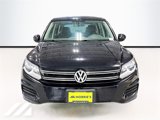 Used 2013 Volkswagen Tiguan S image 2